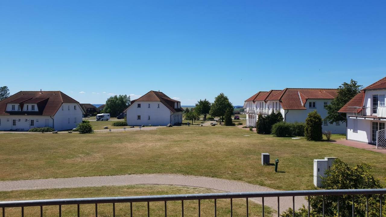 Ferienapartment Wiese & Meer Auf Ruegen Neddesitz Exterior photo